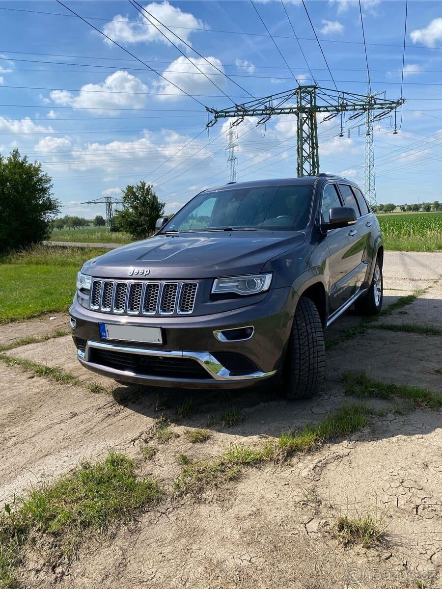 2015 Jeep CHEROKEE - 2