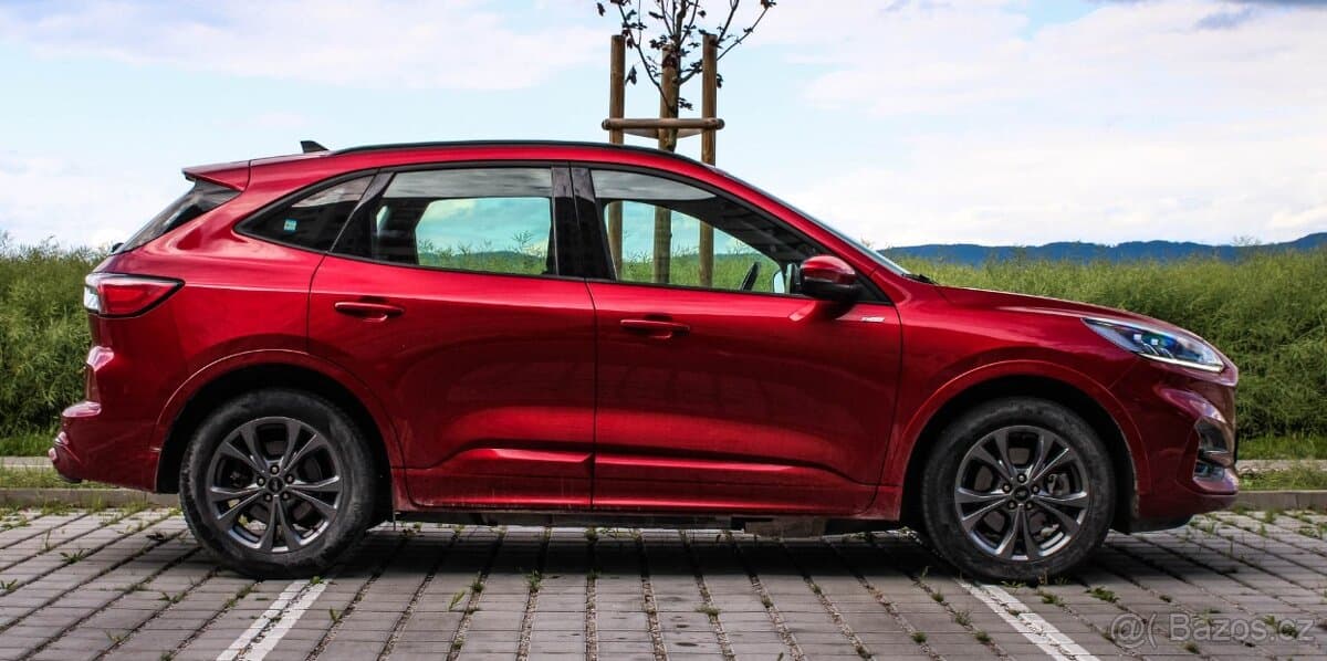 2021 Ford KUGA - 2