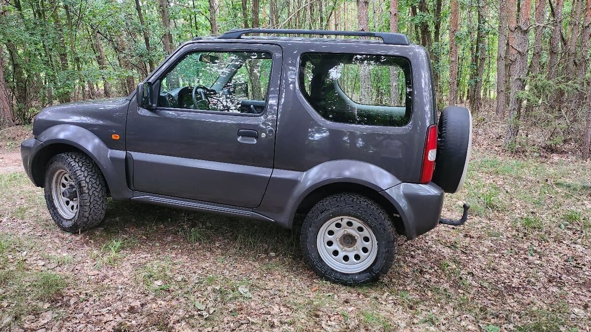 2011 Suzuki JIMNY - 2