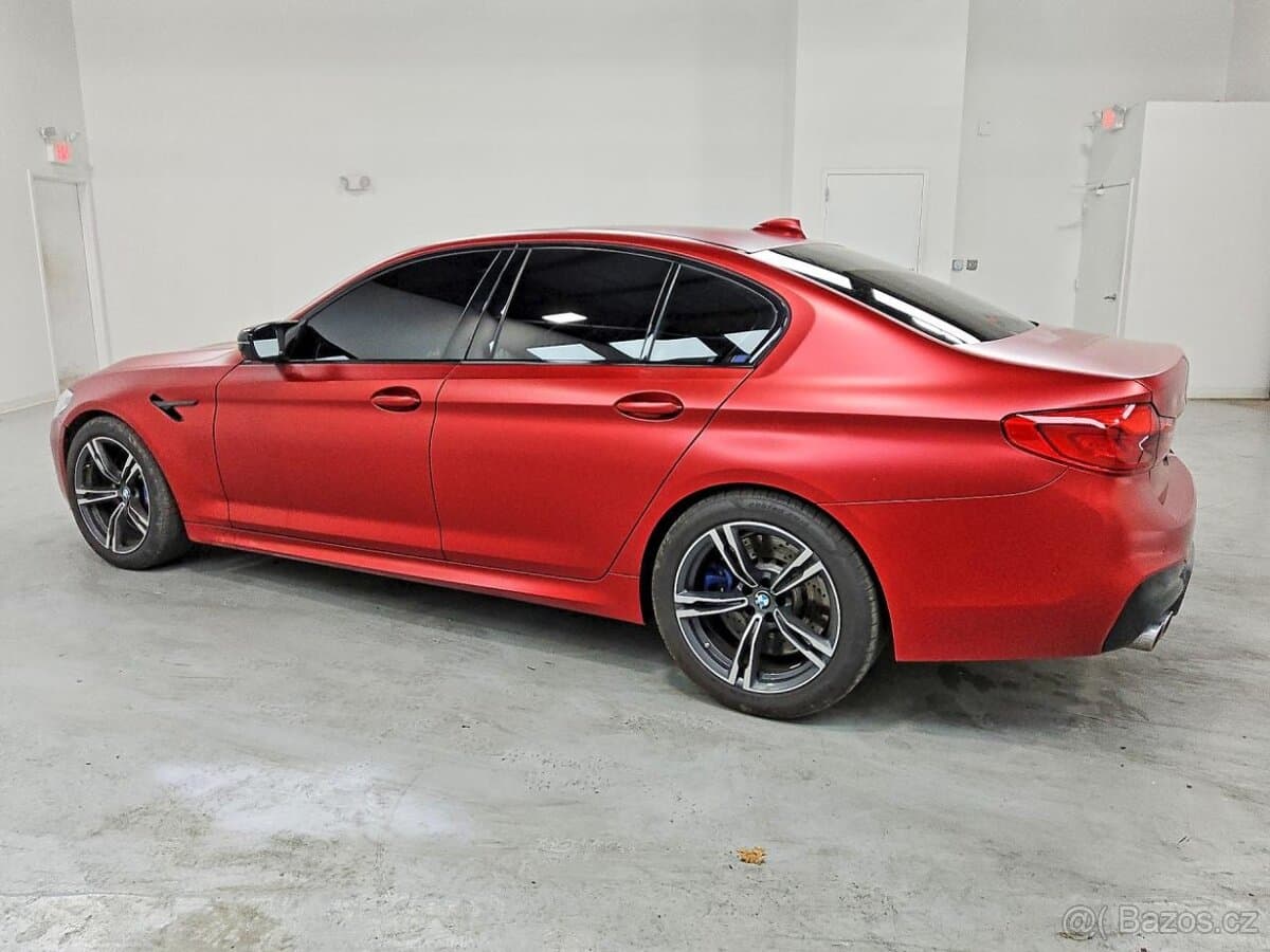2020 BMW M5 - 2