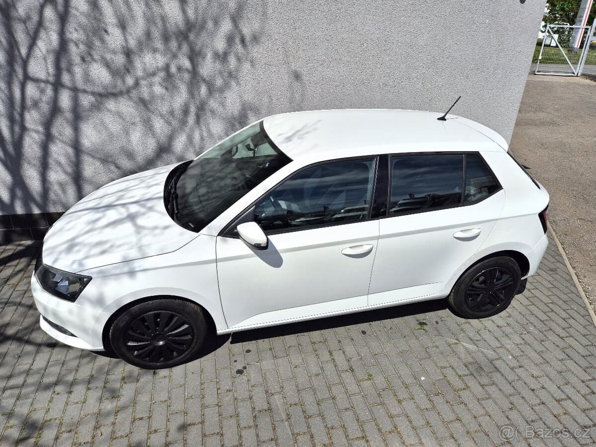 2015 Škoda FABIA - 2