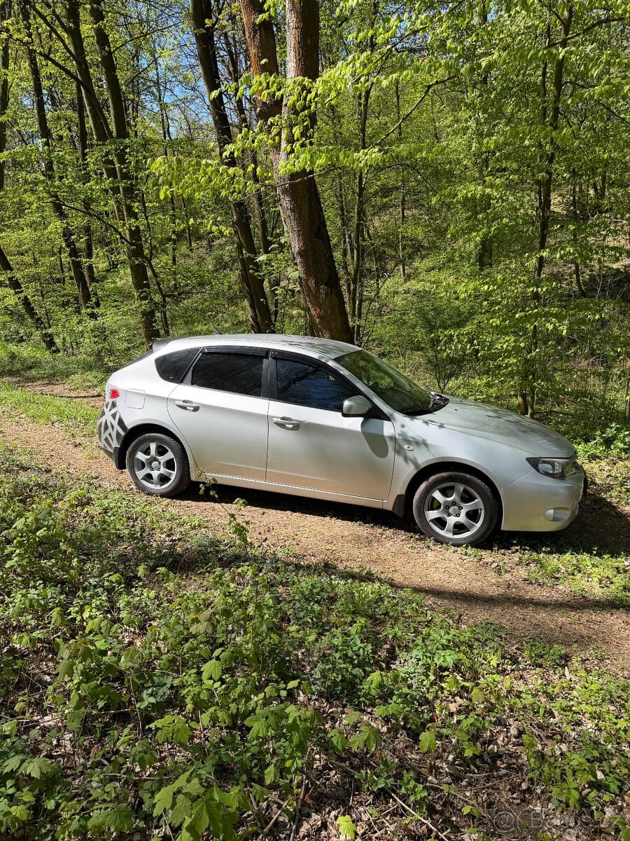 Subaru IMPREZA - 2
