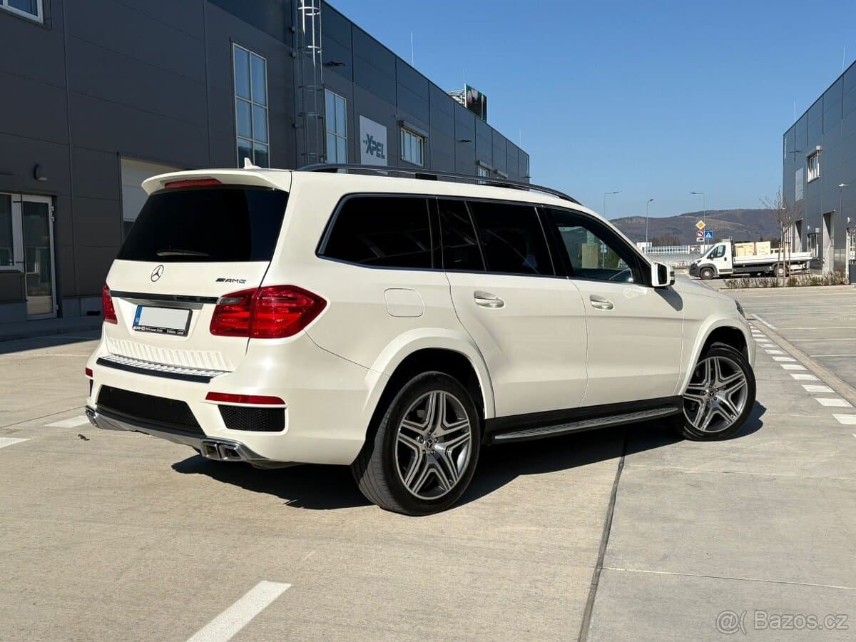2014 Mercedes-Benz GL - 2
