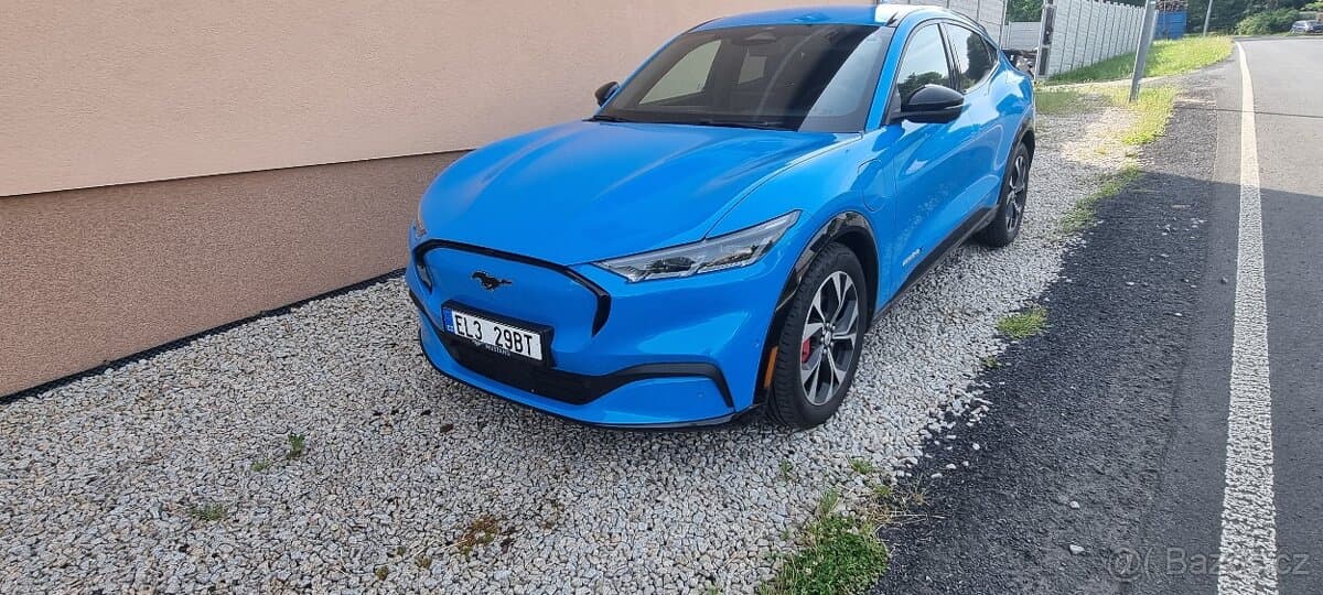 2022 Ford MUSTANG - 2