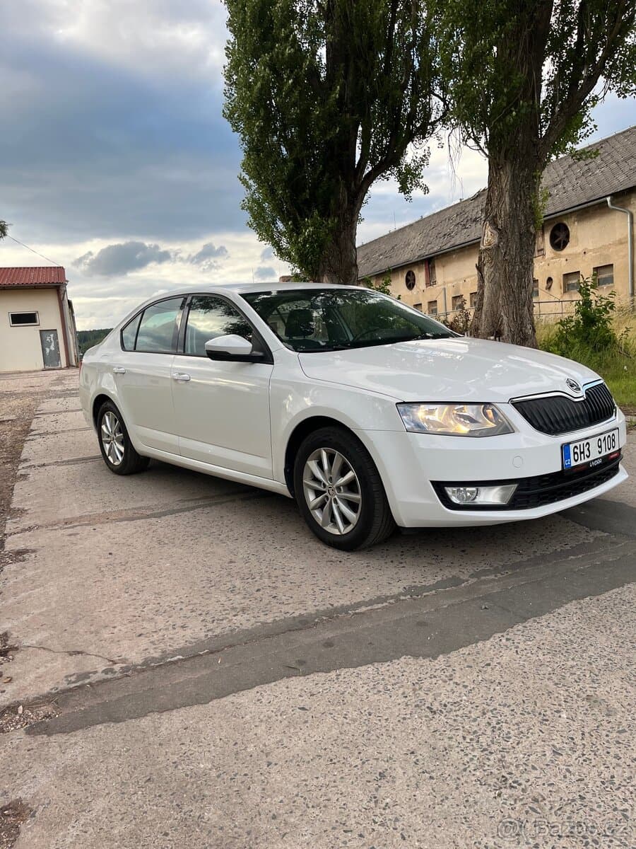 Škoda OCTAVIA - 2