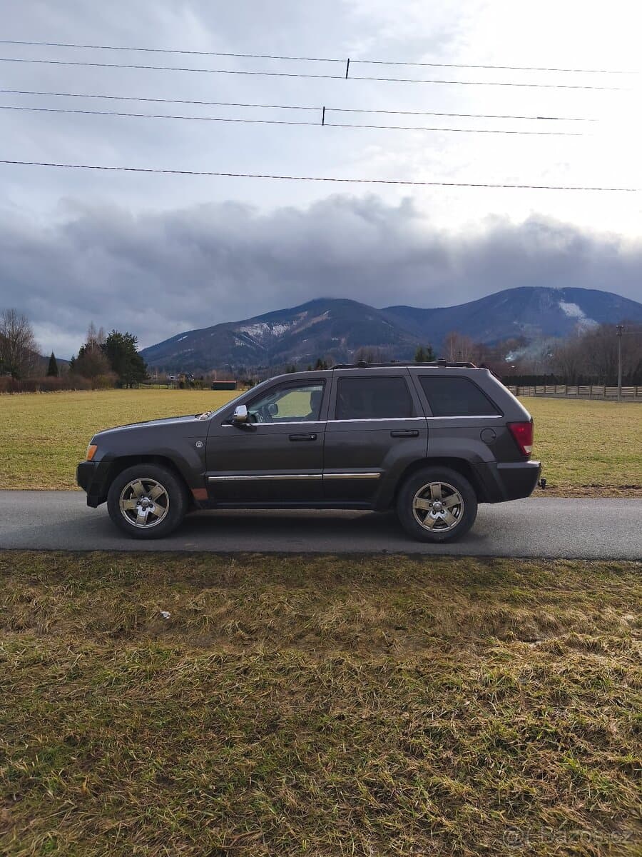 Jeep CHEROKEE - 2