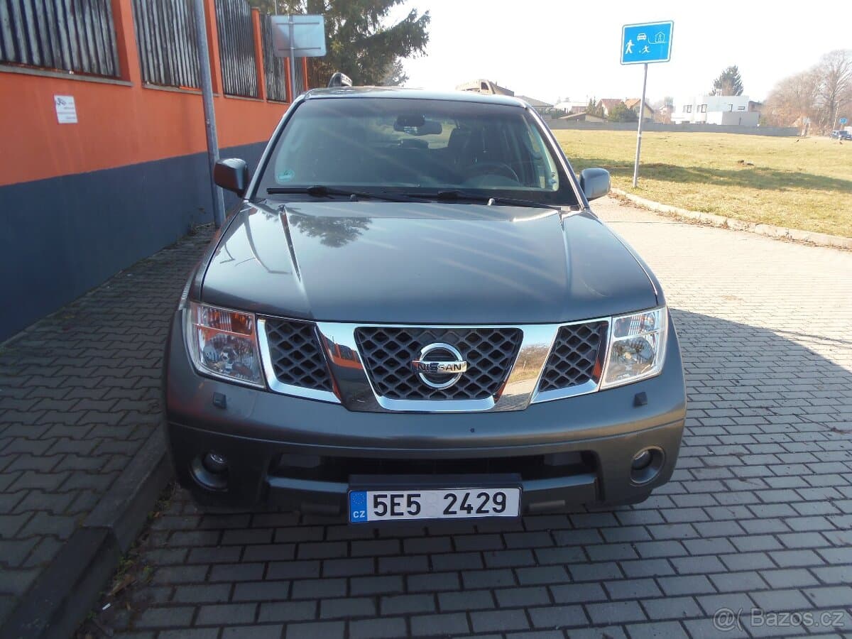 2005 Nissan PATHFINDER - 2