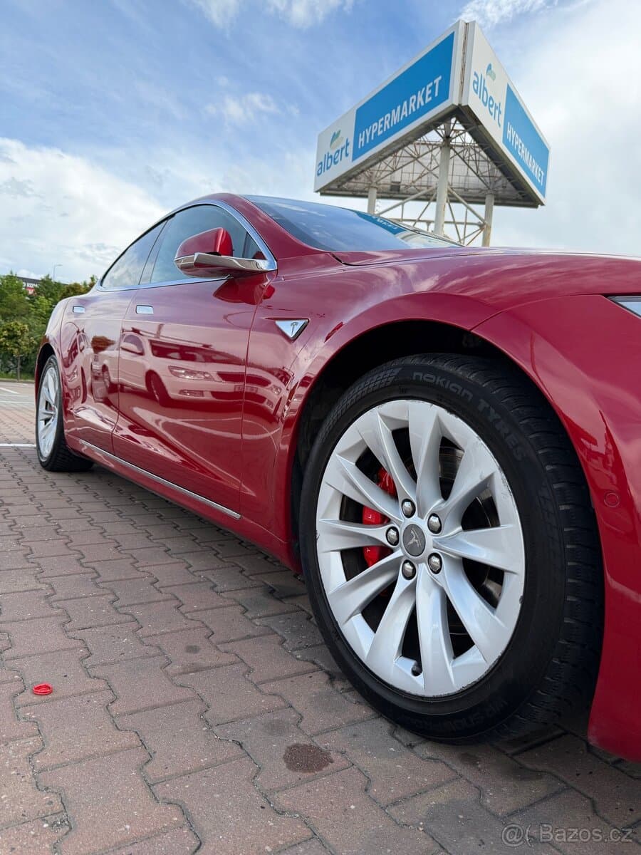 2016 Tesla MODEL S - 2