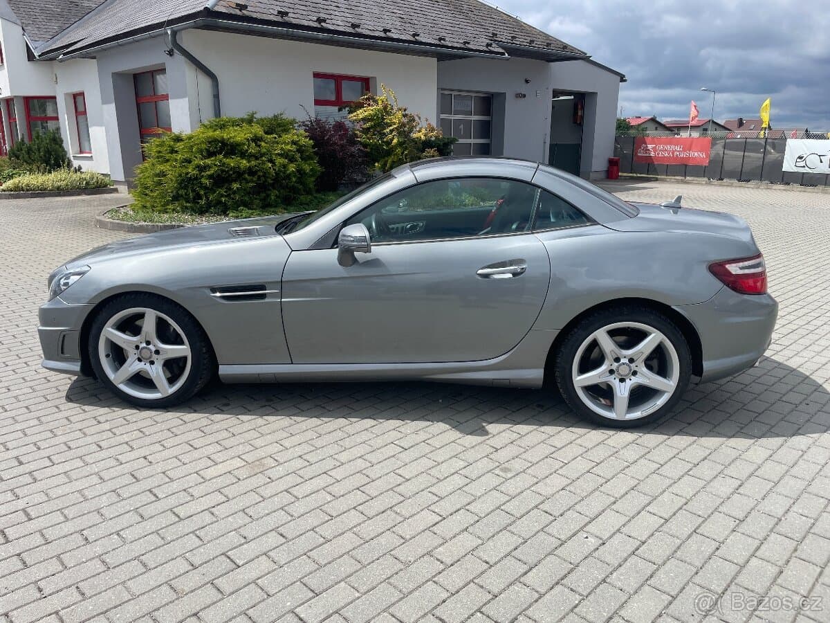 2011 Mercedes-Benz SL - 2
