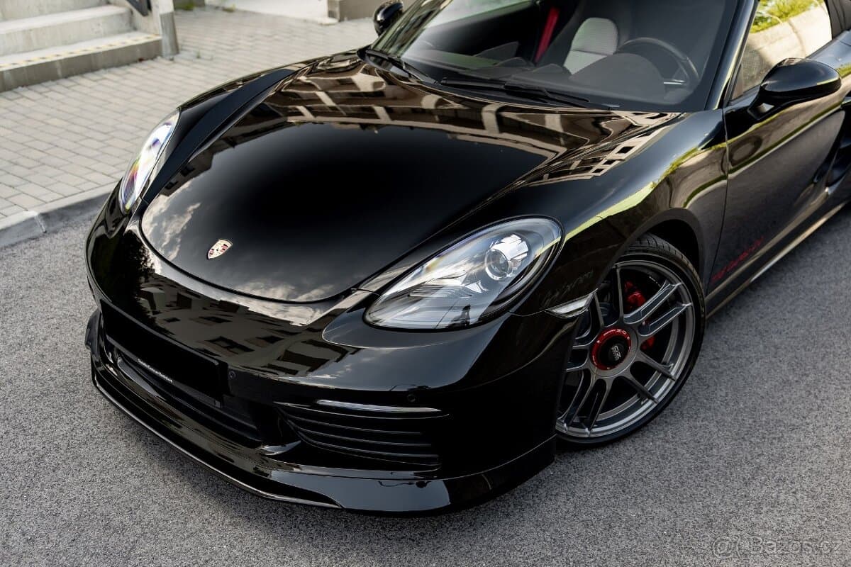 2017 Porsche 718 - 2