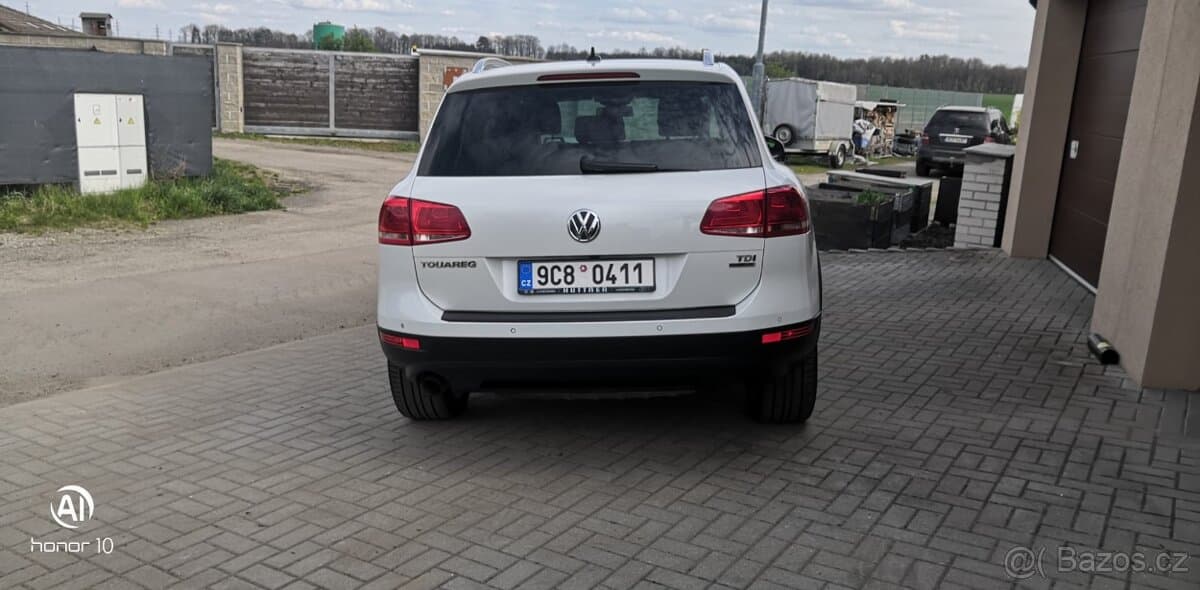 2013 Volkswagen TOUAREG - 2