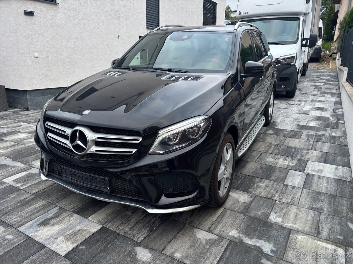 2016 Mercedes-Benz GLE - 2
