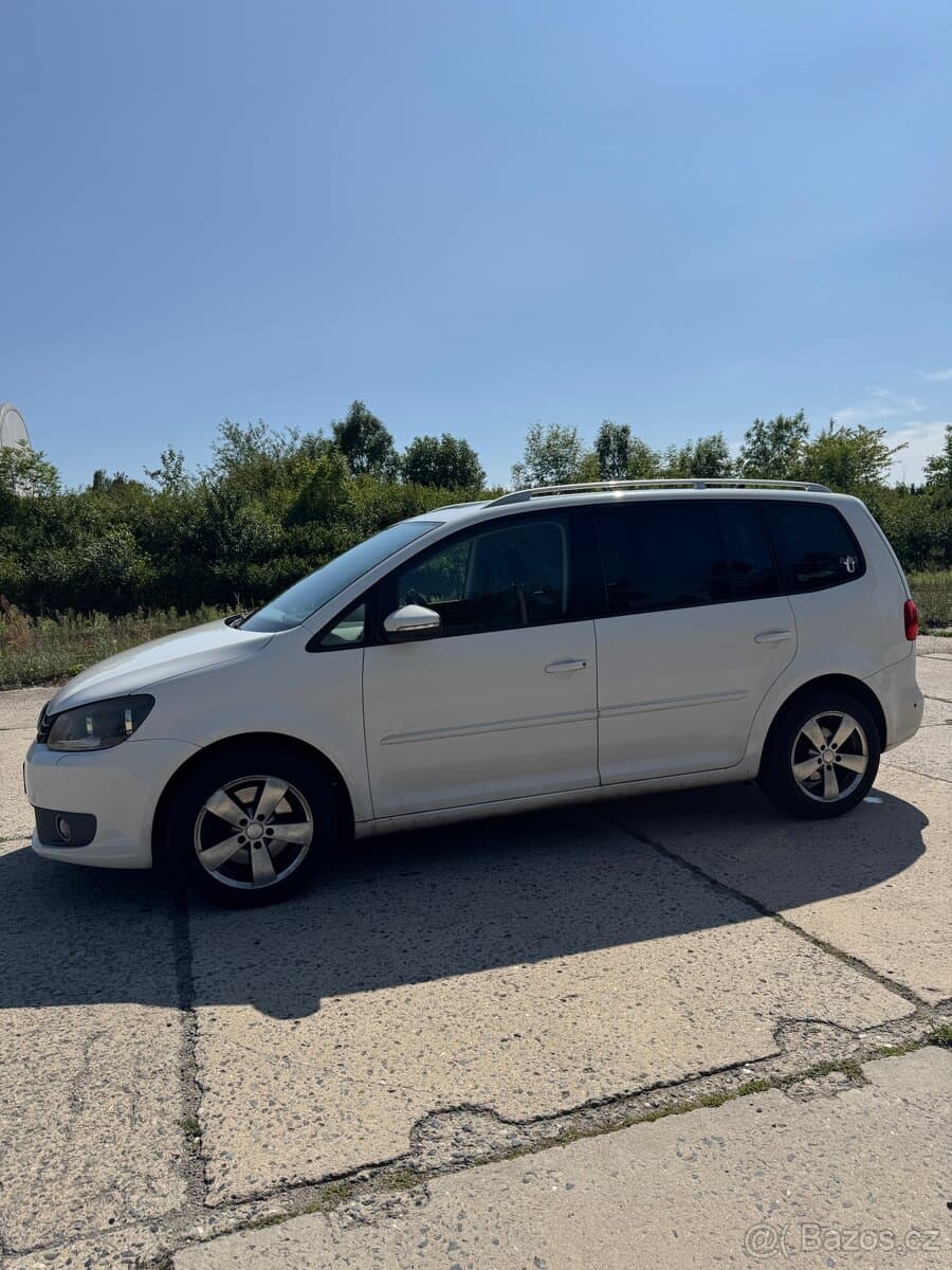 2011 Volkswagen TOURAN - 2