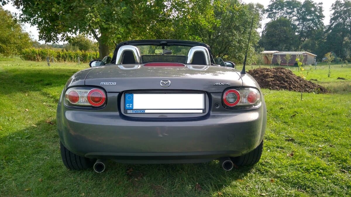 2006 Mazda MX-5 - 2
