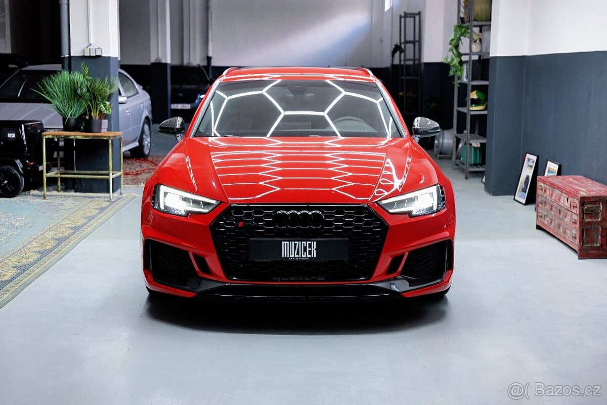 2017 Audi RS4 - 2