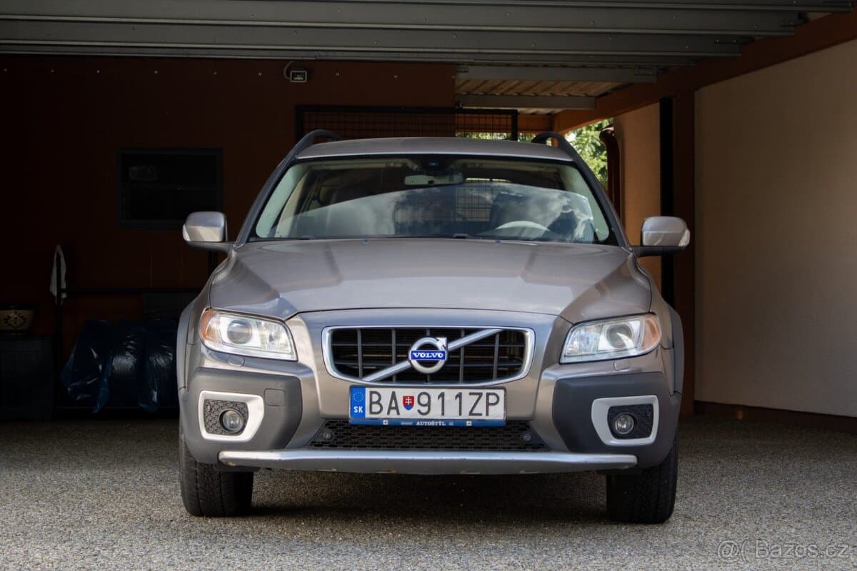 2010 Volvo XC70 - 2