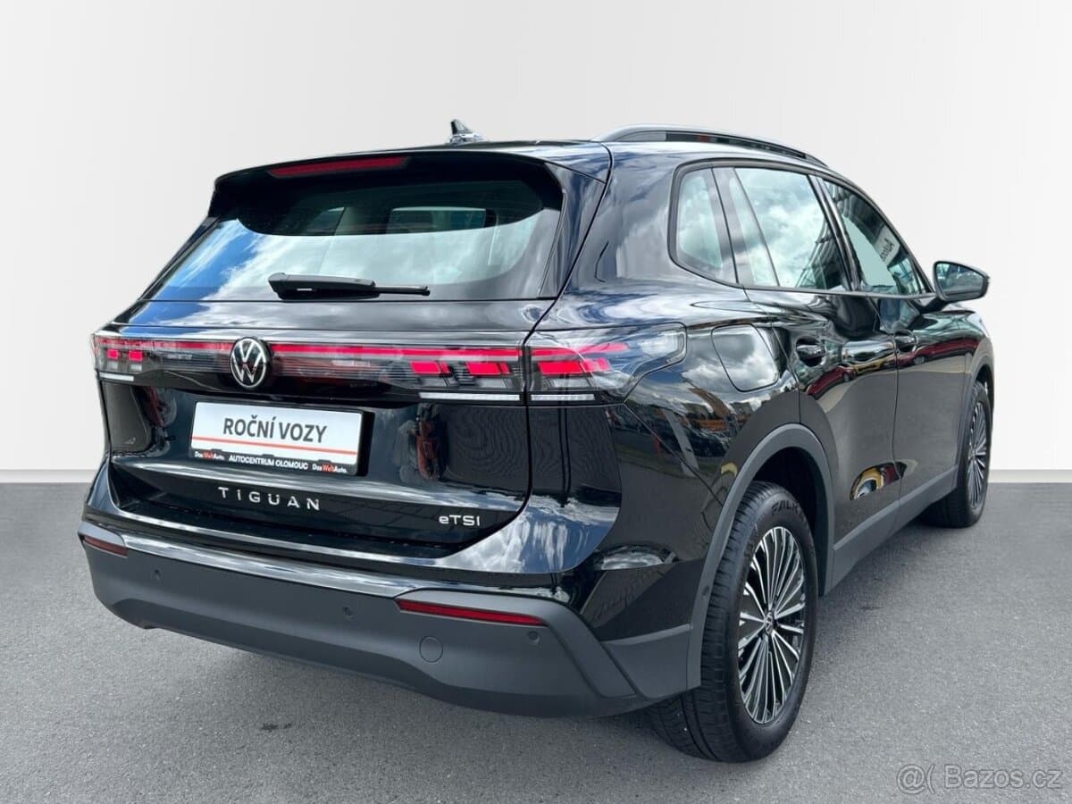 Volkswagen TIGUAN - 2
