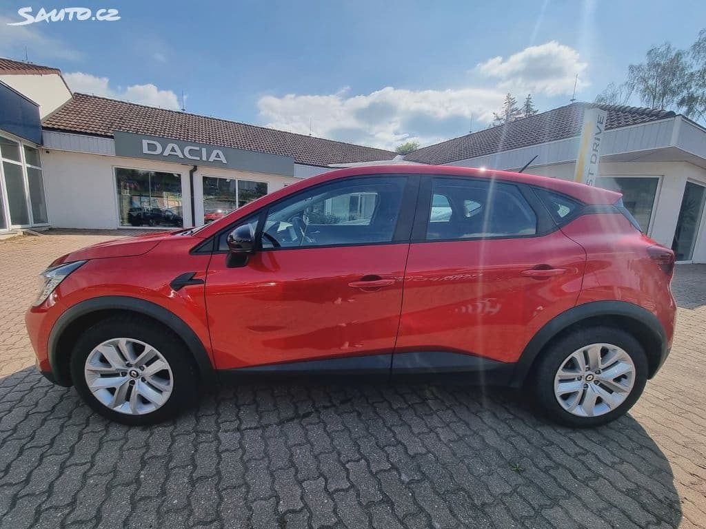 2023 Renault CAPTUR - 2
