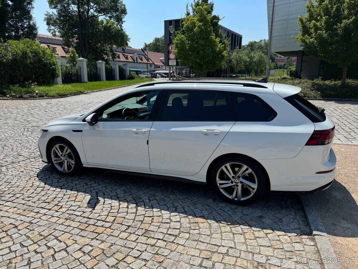 Volkswagen GOLF - 2