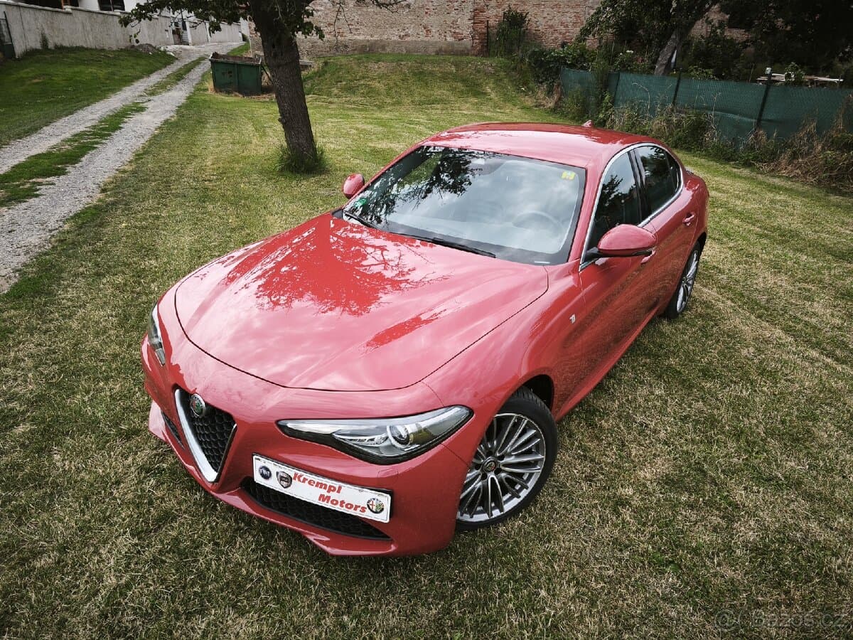 2022 Alfa Romeo GIULIA - 2