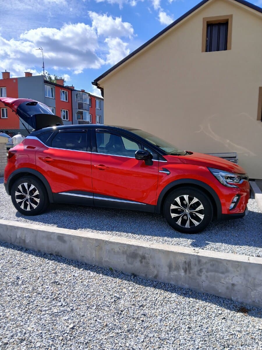 2023 Renault CAPTUR - 2