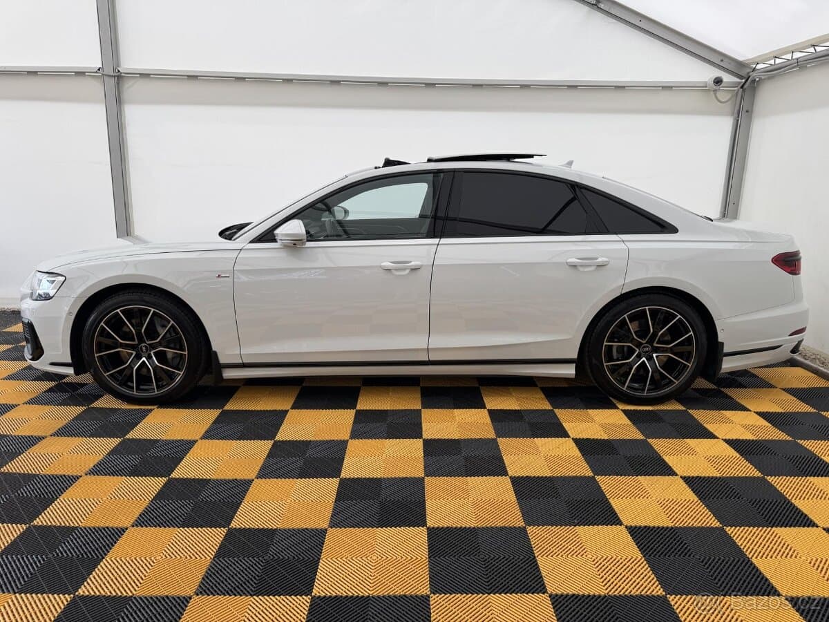 2022 Audi A8 - 2