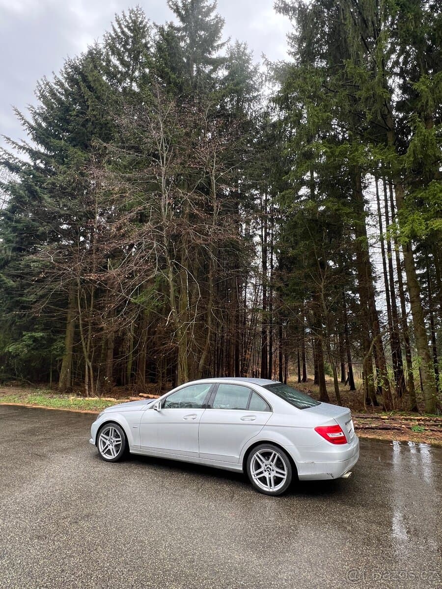 2012 Mercedes-Benz OSTATNÍ - 2