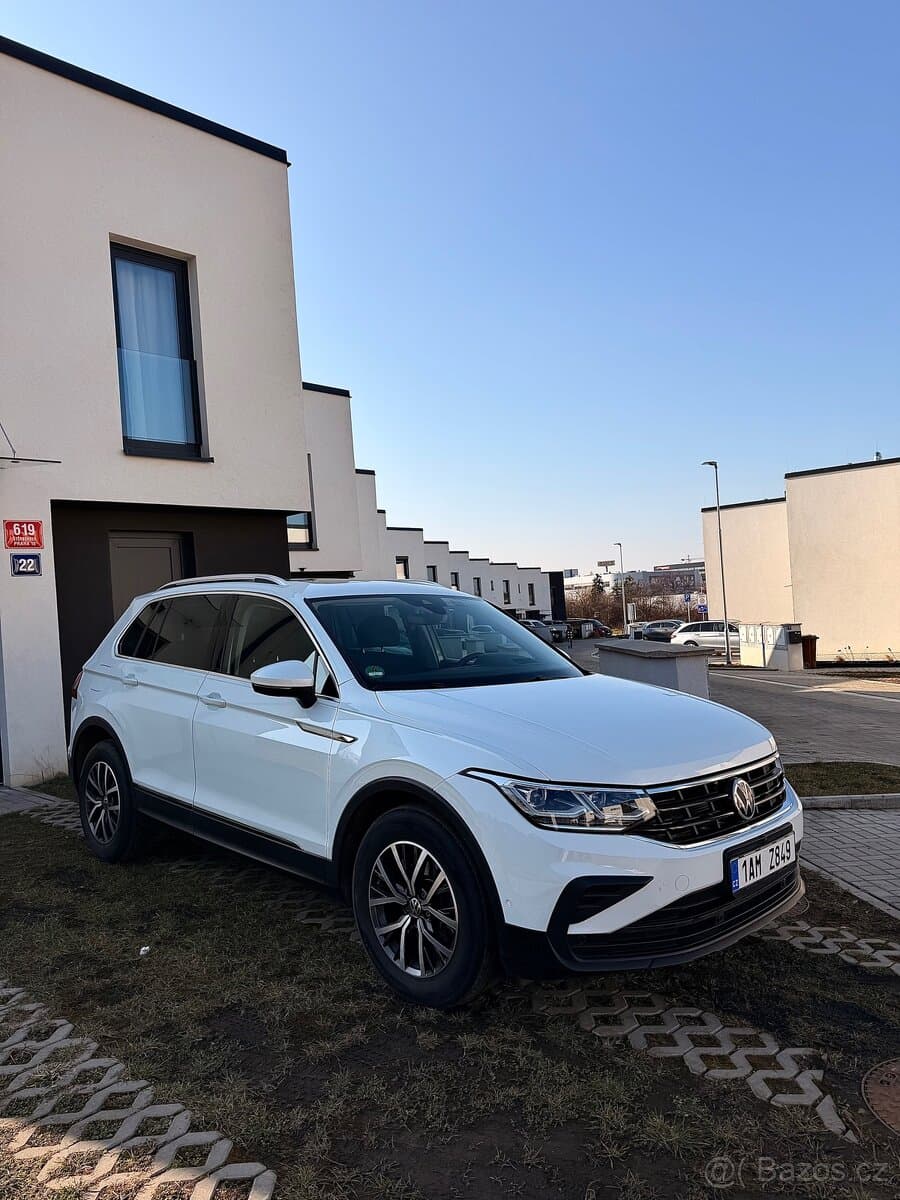 2023 Volkswagen TIGUAN - 2