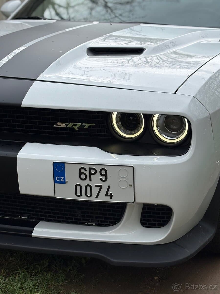 2018 Dodge CHALLENGER - 2