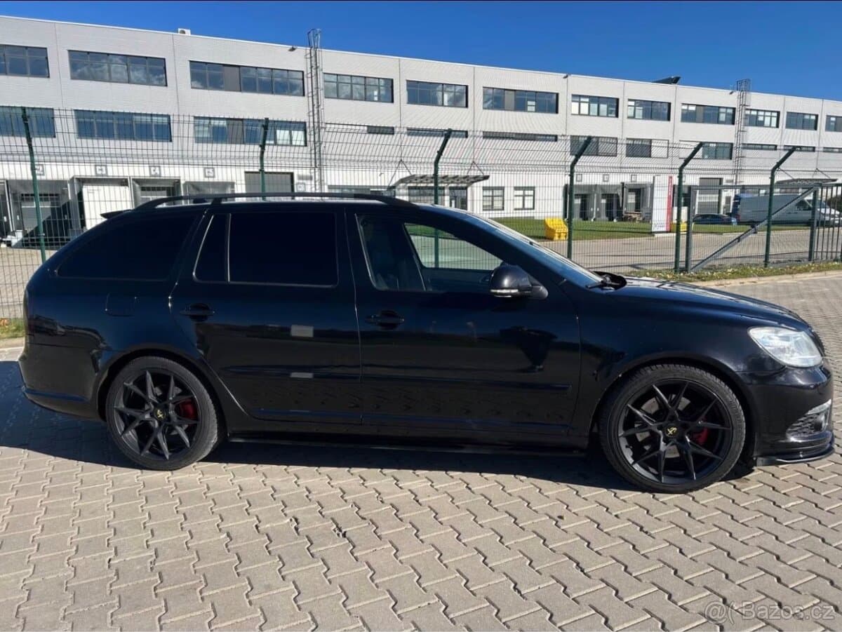 2010 Škoda OCTAVIA - 2