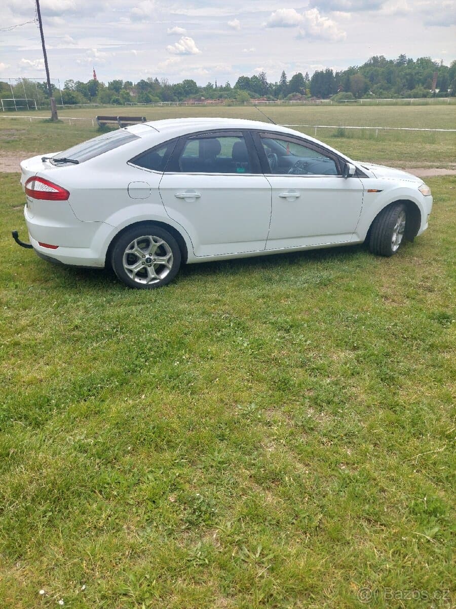 2010 Ford MONDEO - 2