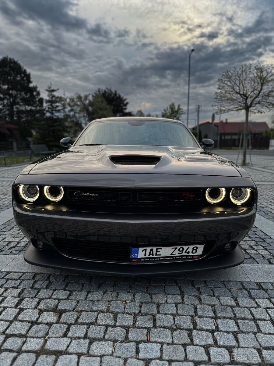 2022 Dodge CHALLENGER - 2