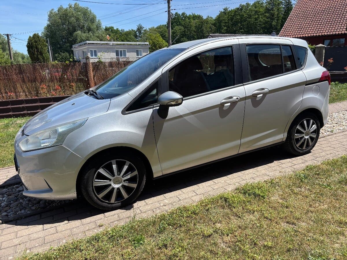 2013 Ford B-MAX - 2