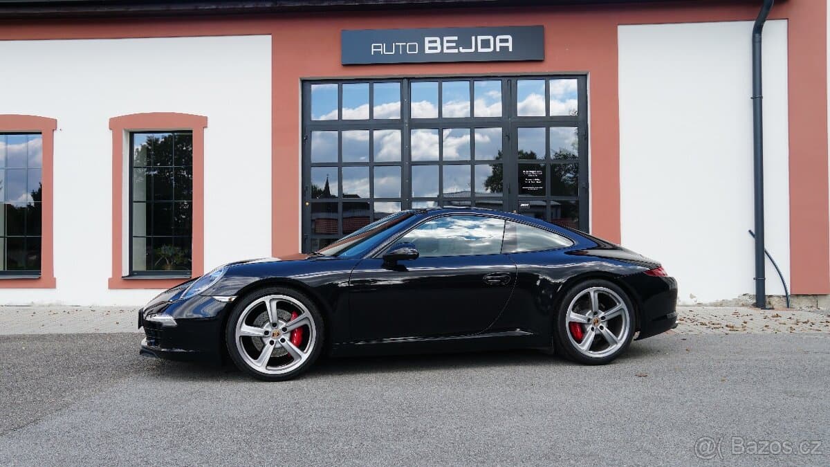 2014 Porsche 911 - 2