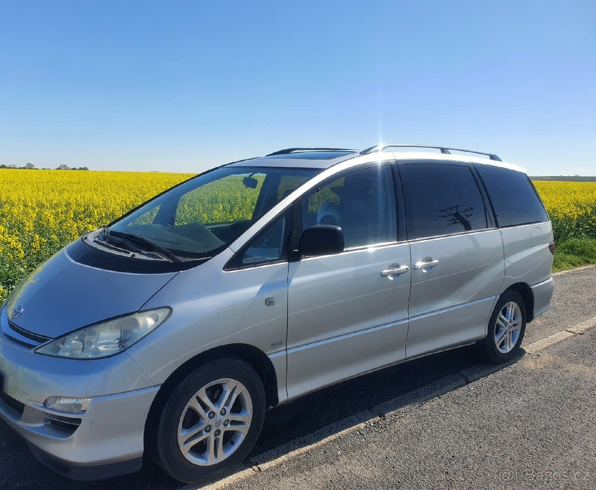 2005 Toyota PREVIA - 2