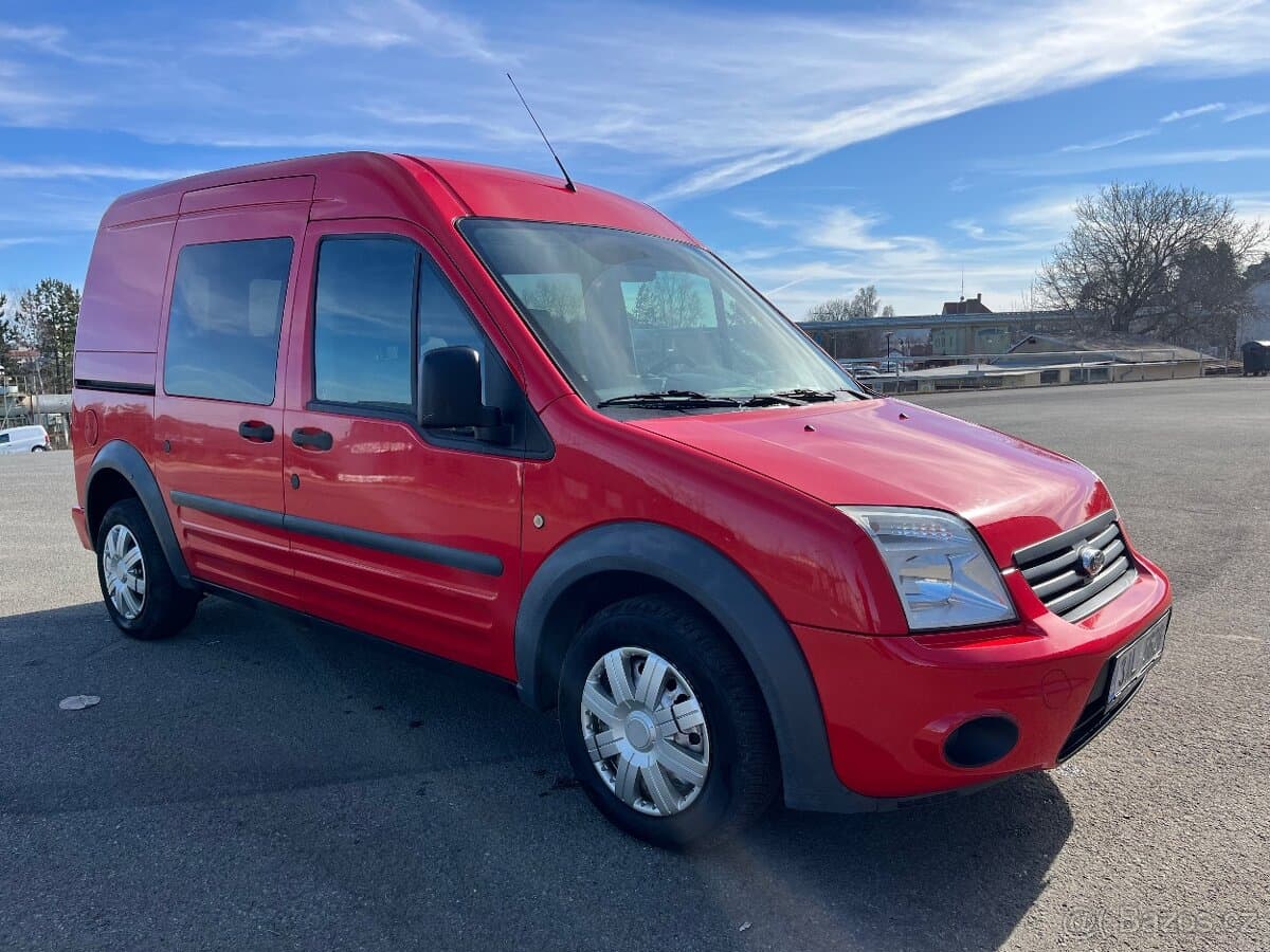 2013 Ford TOURNEO - 2