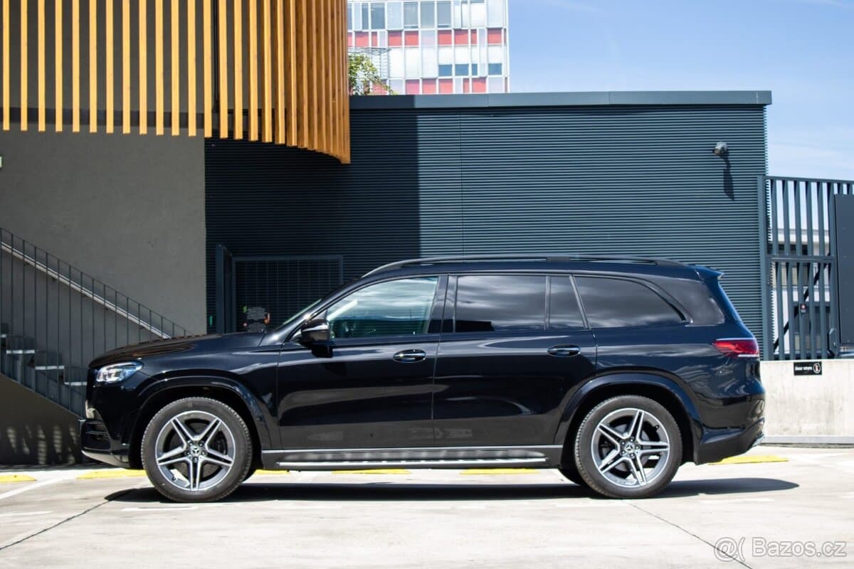 2020 Mercedes-Benz GL - 2