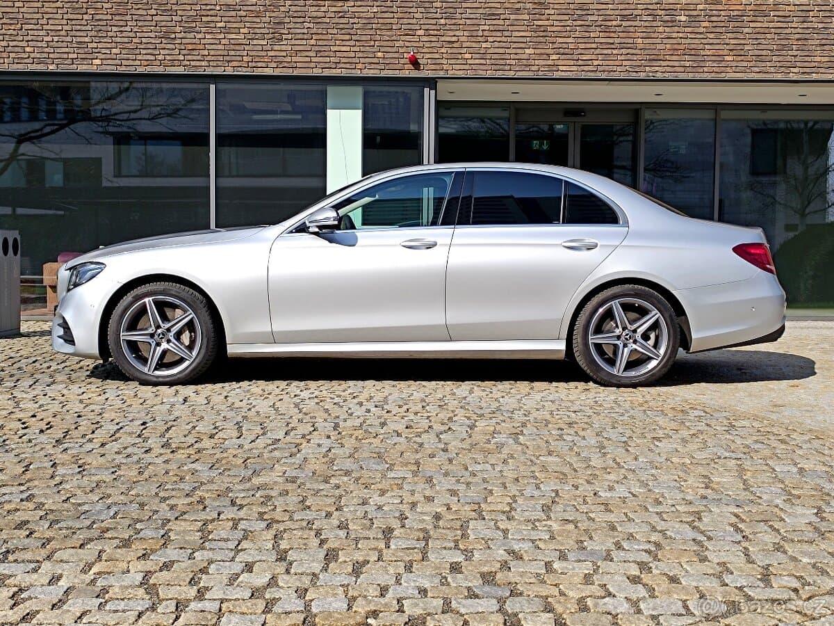 2020 Mercedes-Benz OSTATNÍ - 2