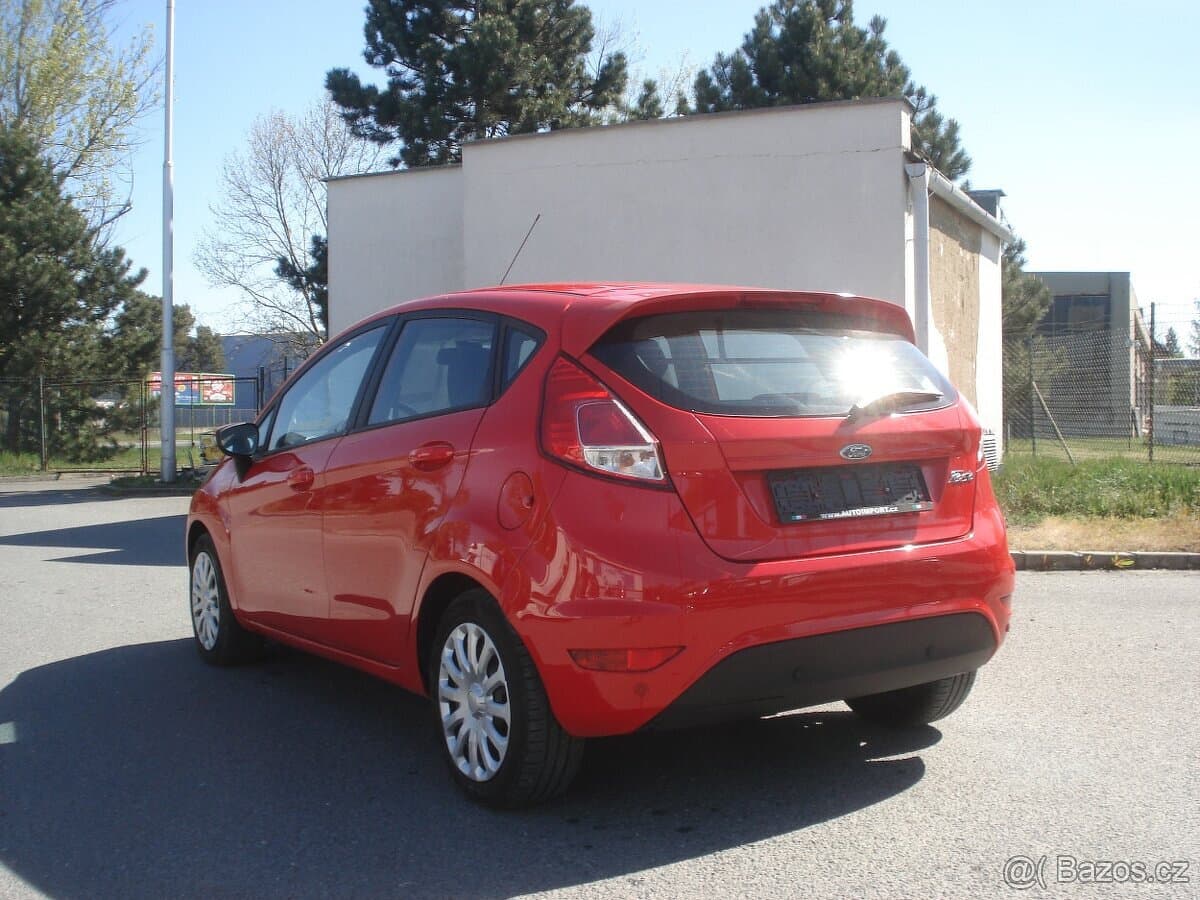 2016 Ford FIESTA - 2