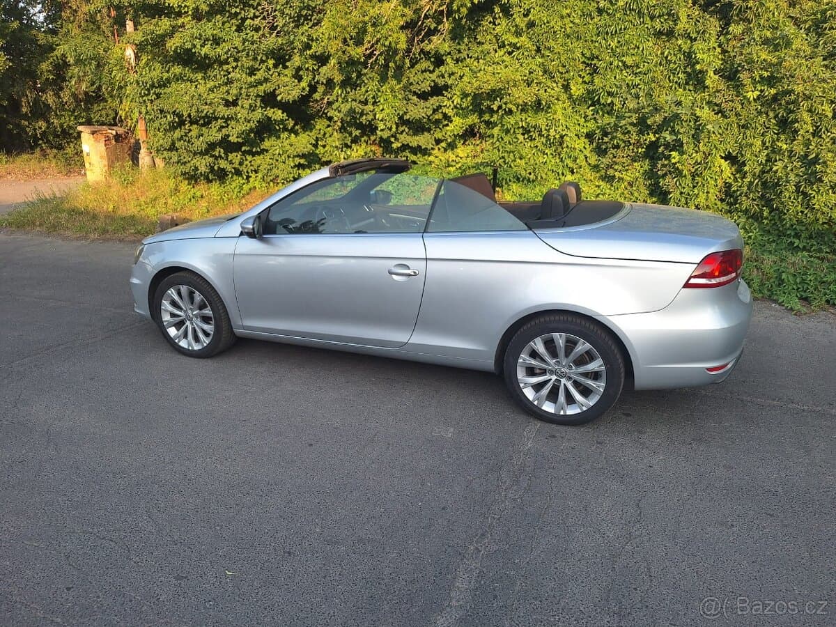 2014 Volkswagen EOS - 2