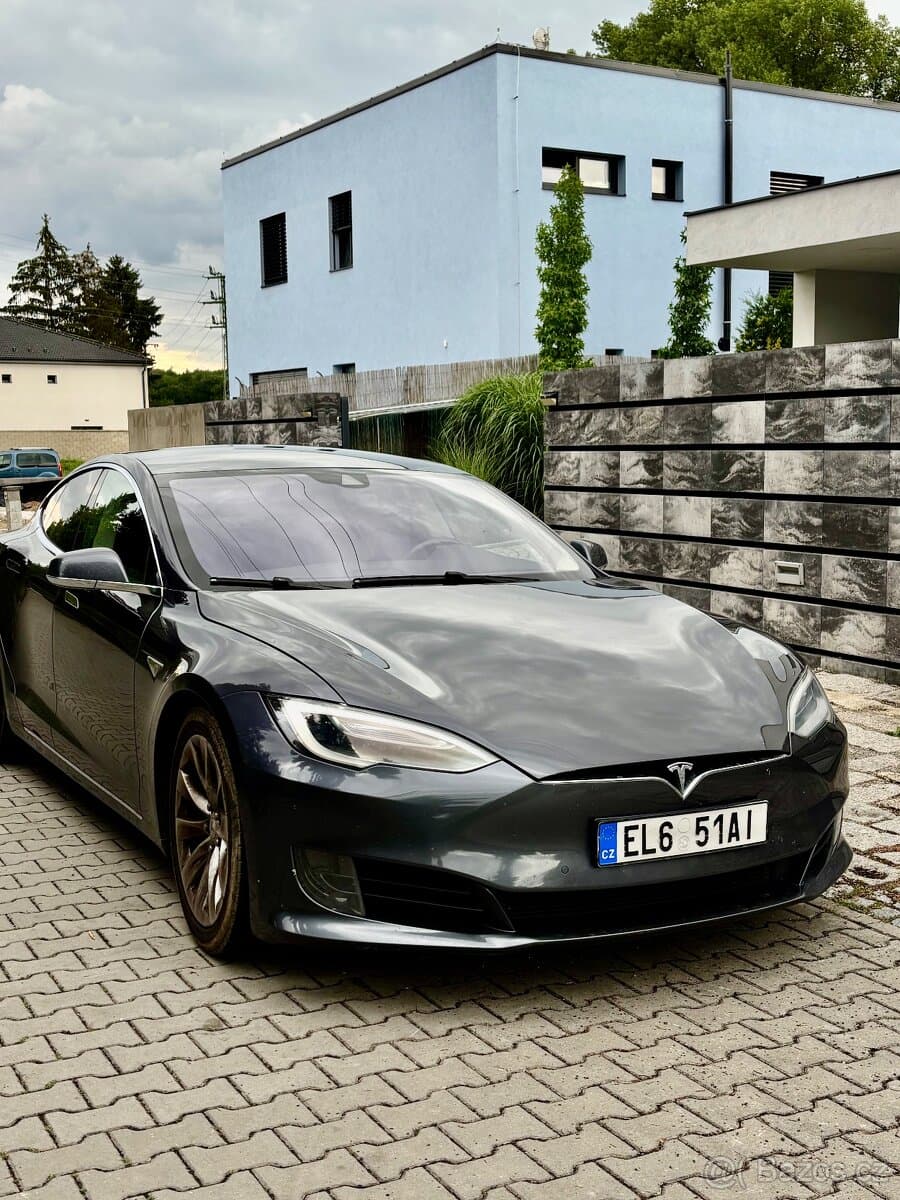 2016 Tesla MODEL S - 2