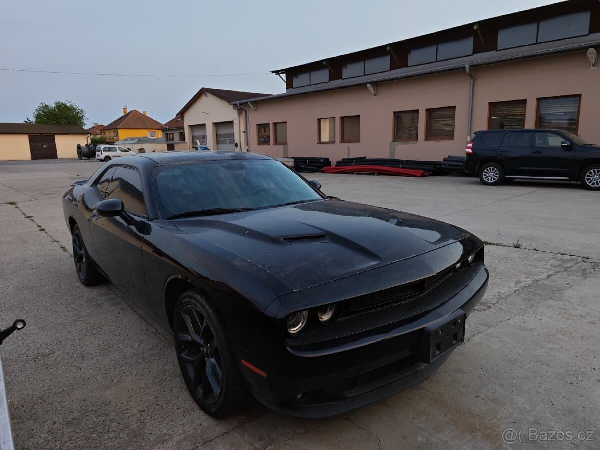 2020 Dodge CHALLENGER - 2
