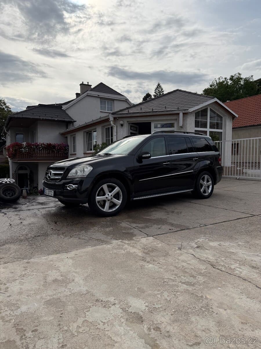 2007 Mercedes-Benz GL - 2