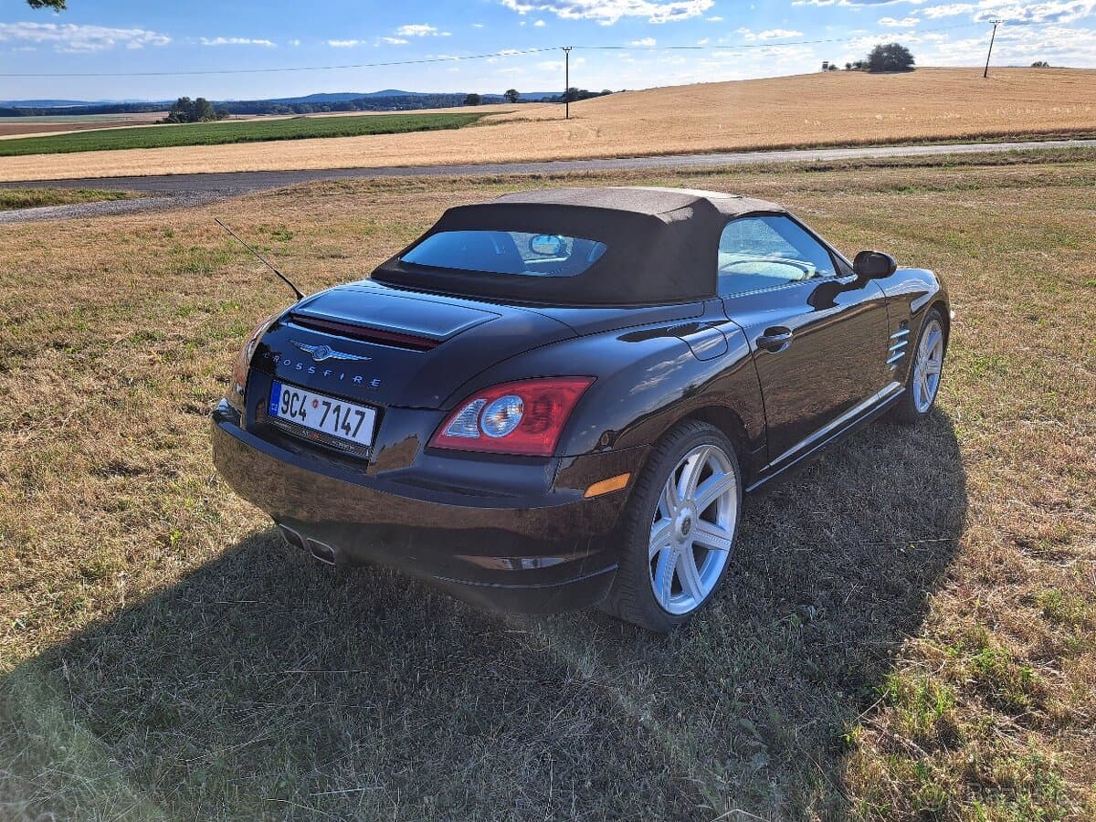 2005 Chrysler CROSSFIRE - 2