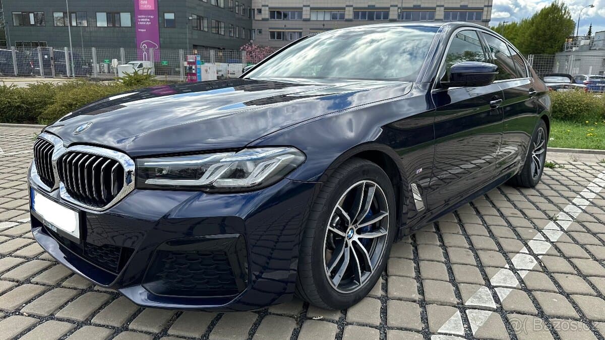 BMW 5-SERIES - 2
