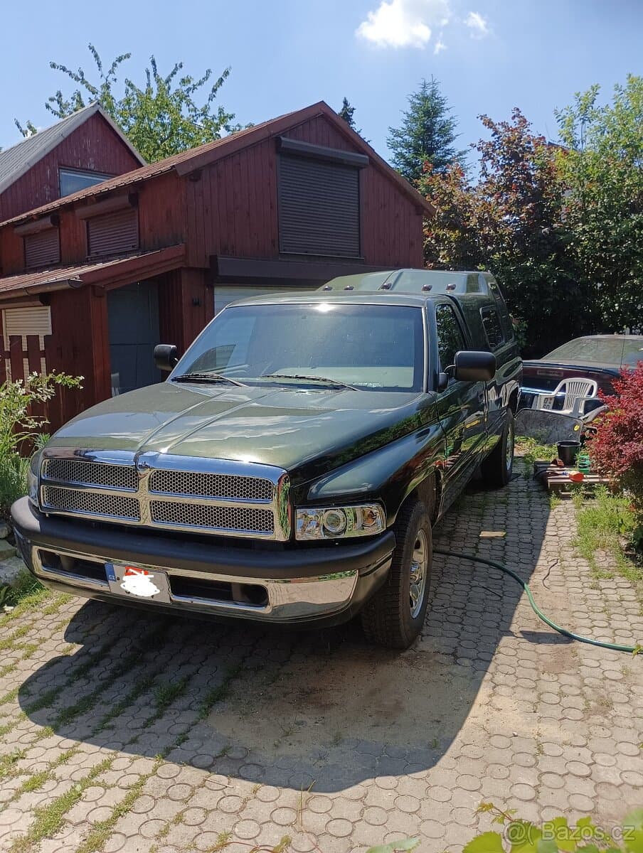 1995 Dodge RAM - 2