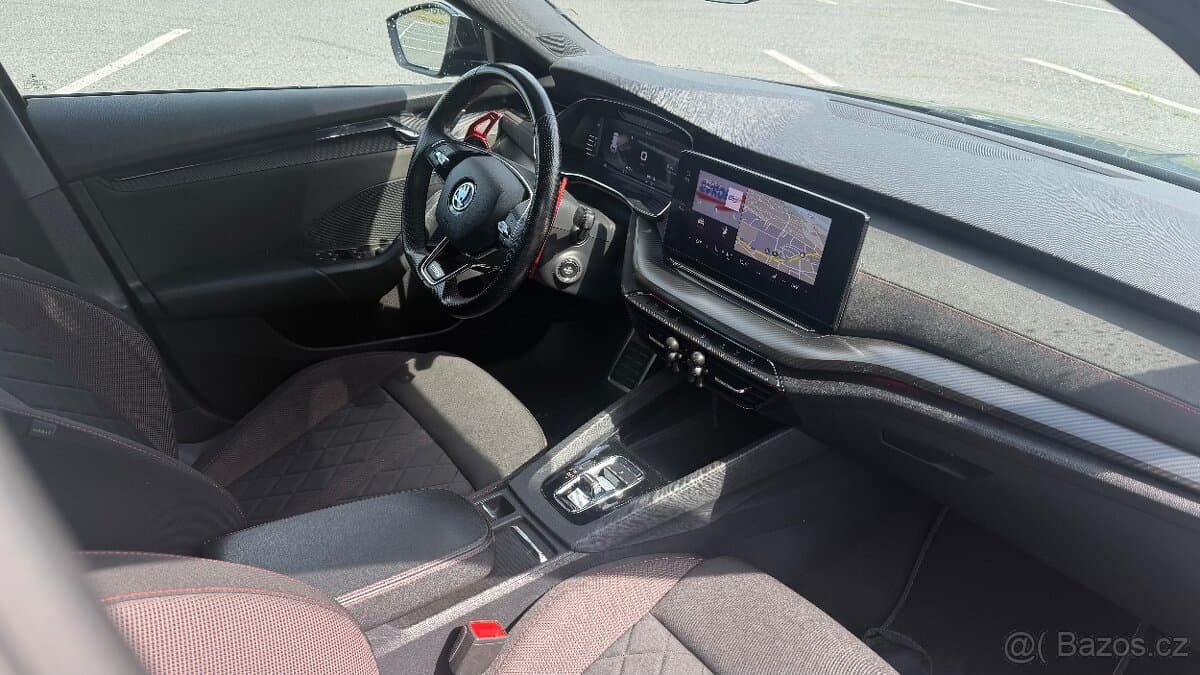 Škoda OCTAVIA - 2