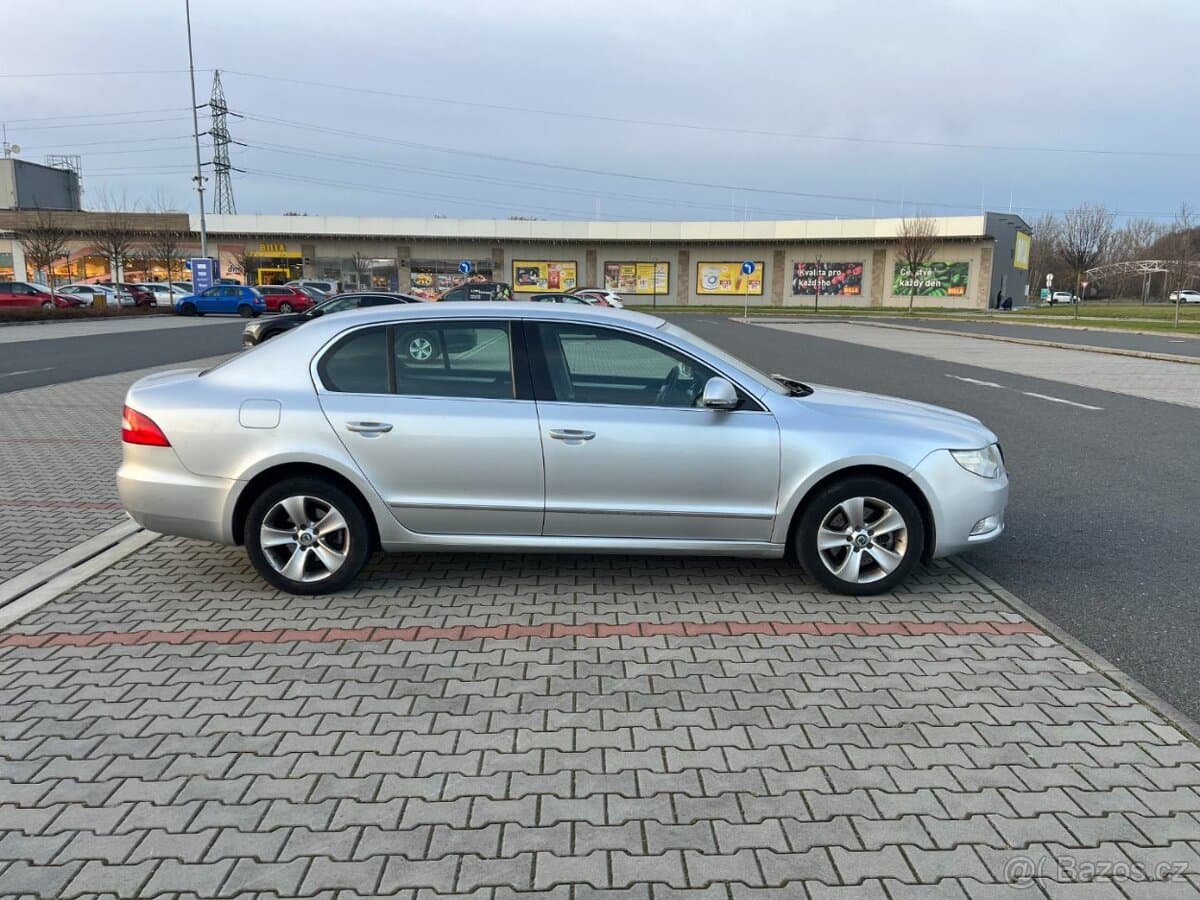 2009 Škoda SUPERB - 2