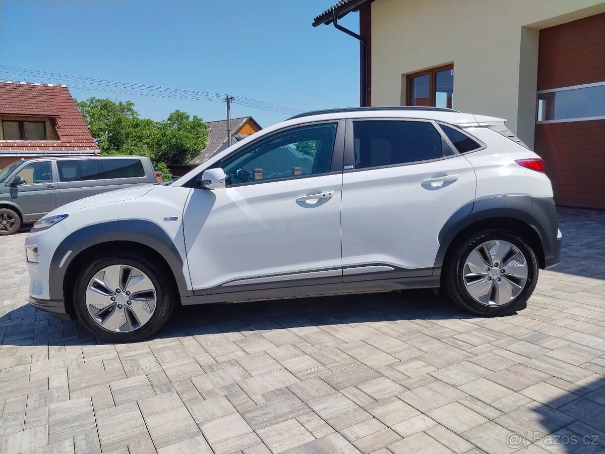 2021 Hyundai KONA - 2
