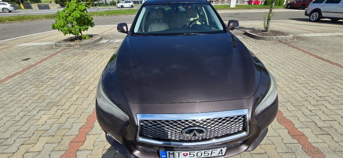 2015 Infiniti Q50 - 2